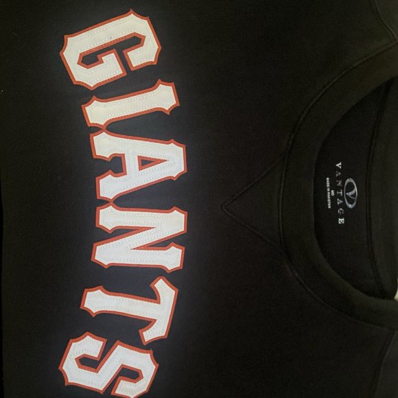 San Fransisco Giants Sweatshirt - Picture 3 of 6